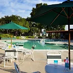 Best Western Plus Garden Court Inn 