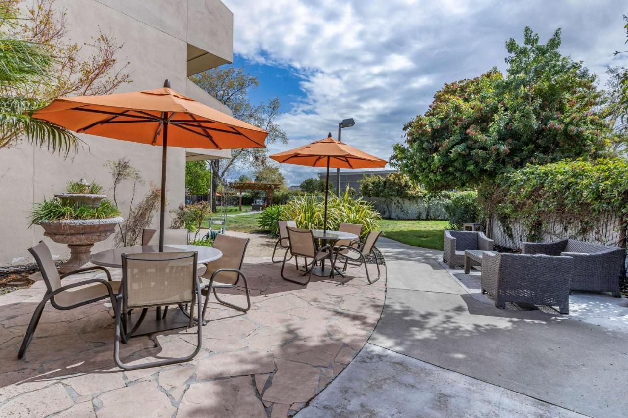 Hotel Best Western Plus Garden Court